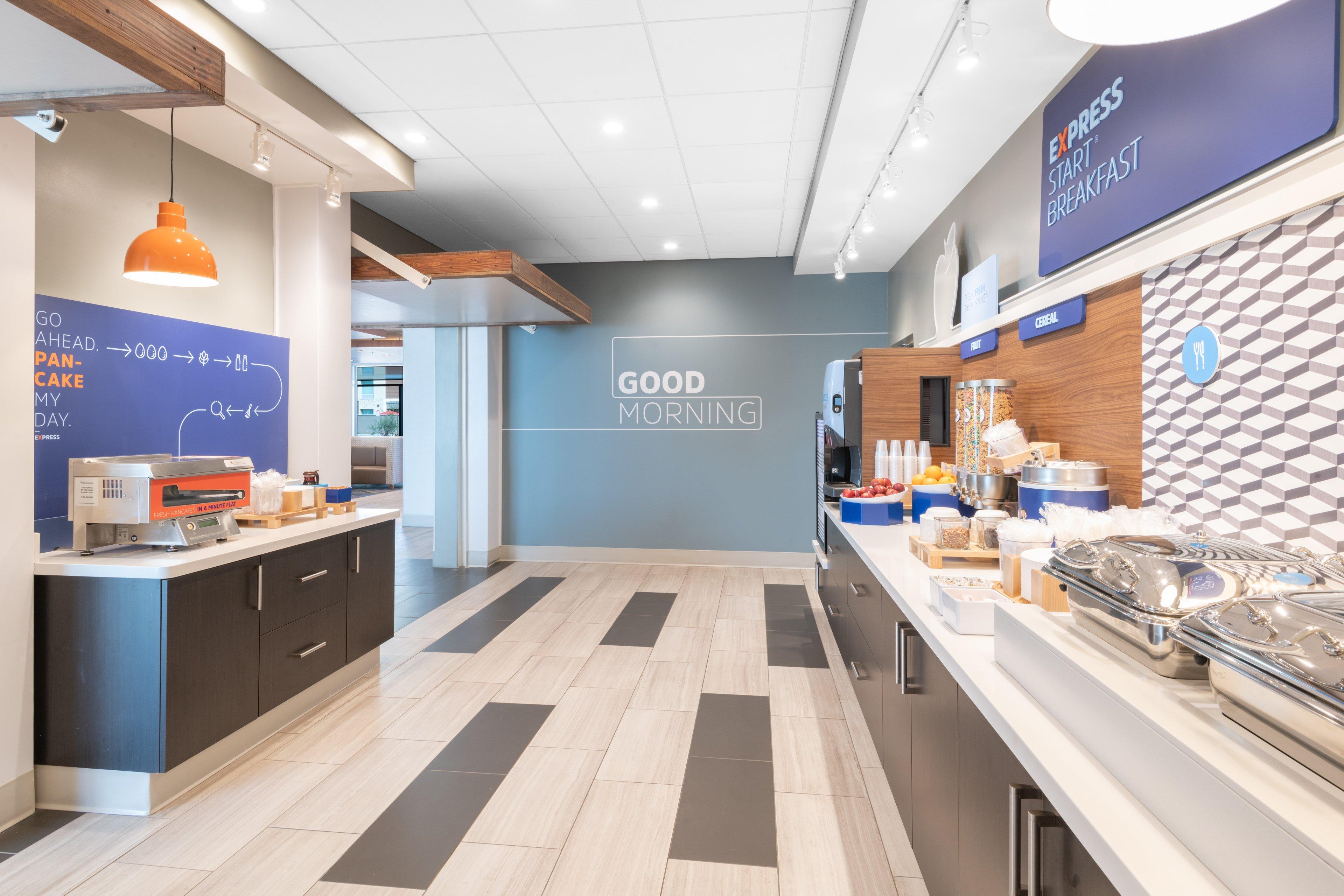Holiday Inn Express & Suites - Phoenix - Airport North By Ihg Exterior foto
